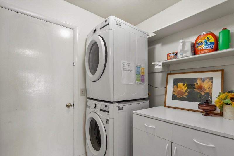 1840 E Falcon Way - Photo 6 of 24