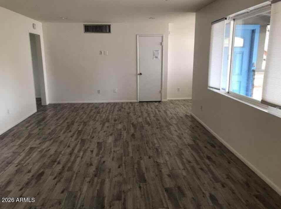 603 E Solana Dr - Photo 4 of 21