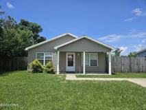 901 Huntington Dr - Photo 1 of 1
