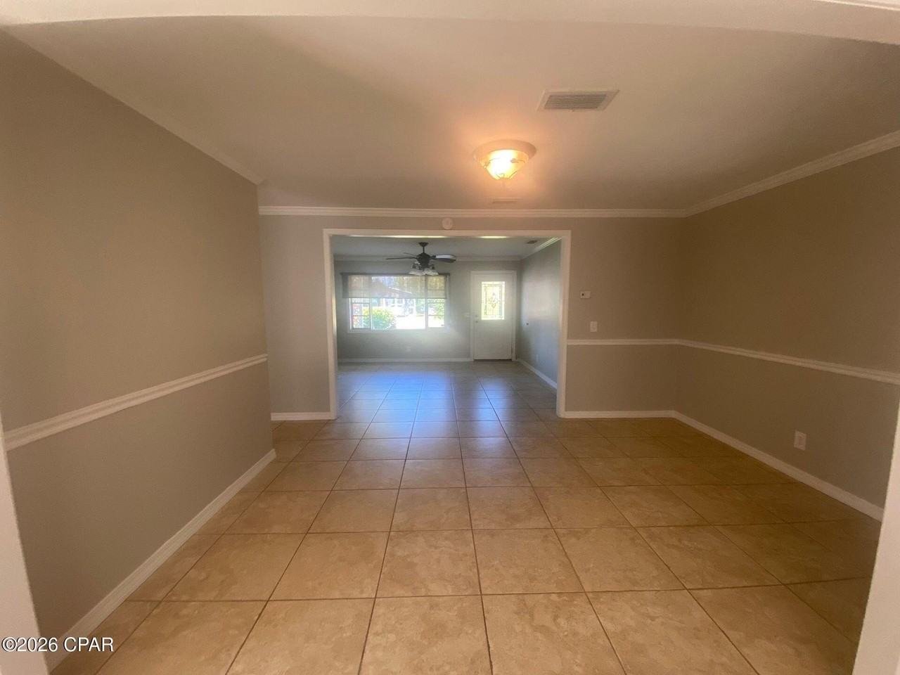 2925 Selma Ave - Photo 4 of 15