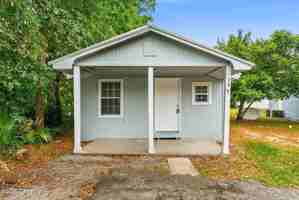 featured image of 119 College Ave #7