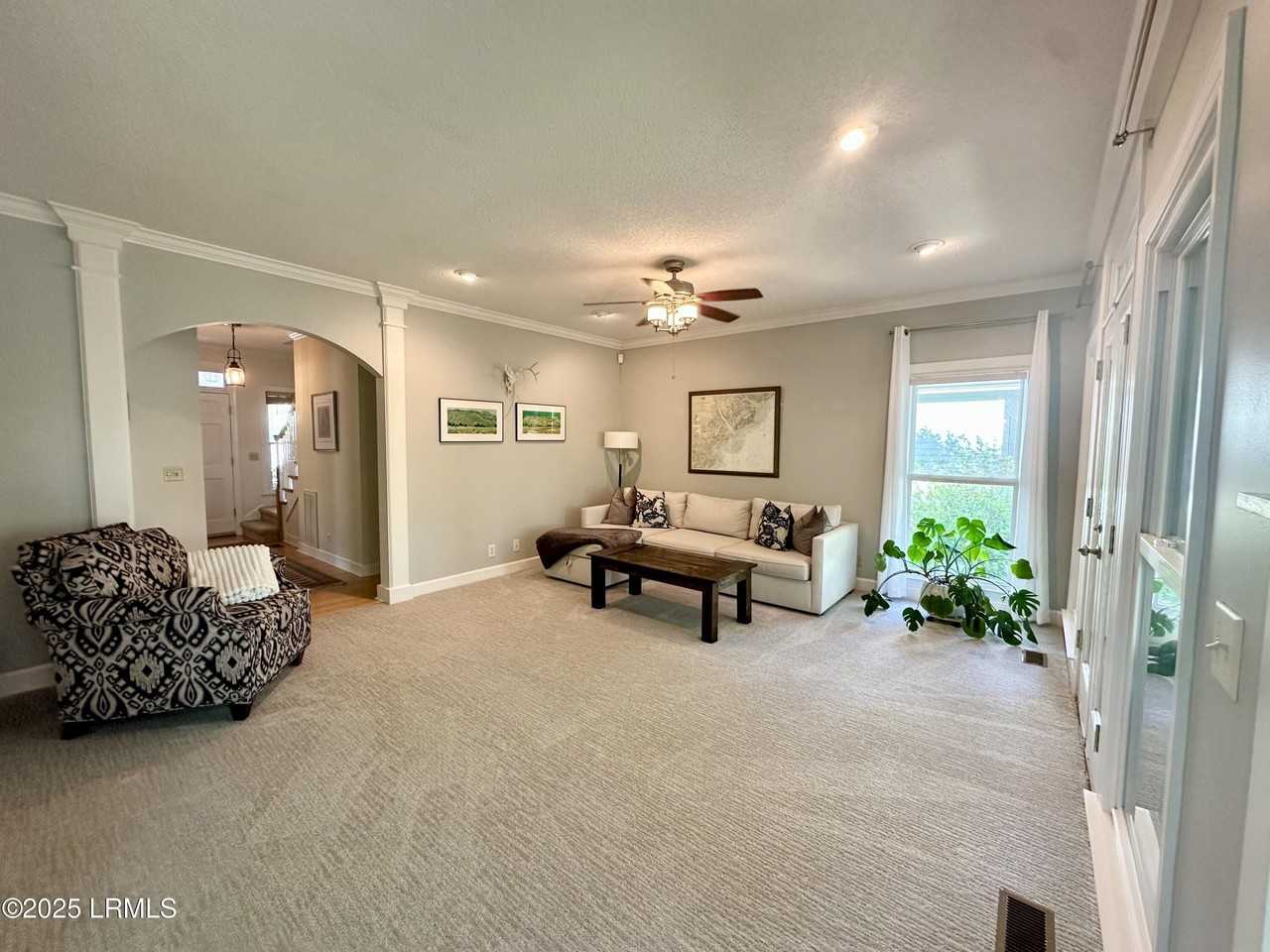 56 Petigru Dr - Photo 5 of 37