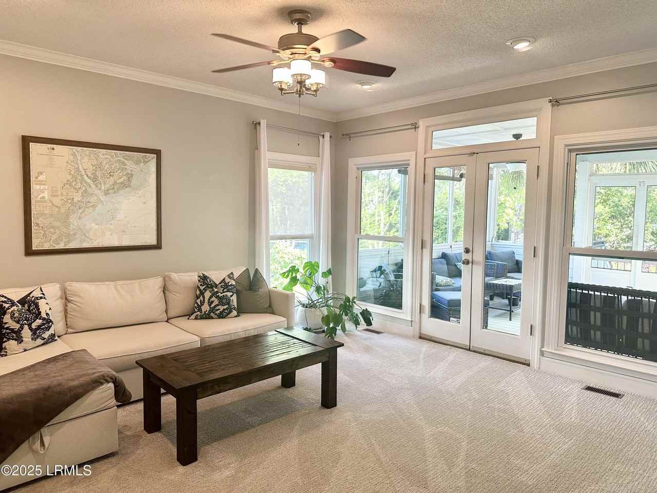 56 Petigru Dr - Photo 6 of 37