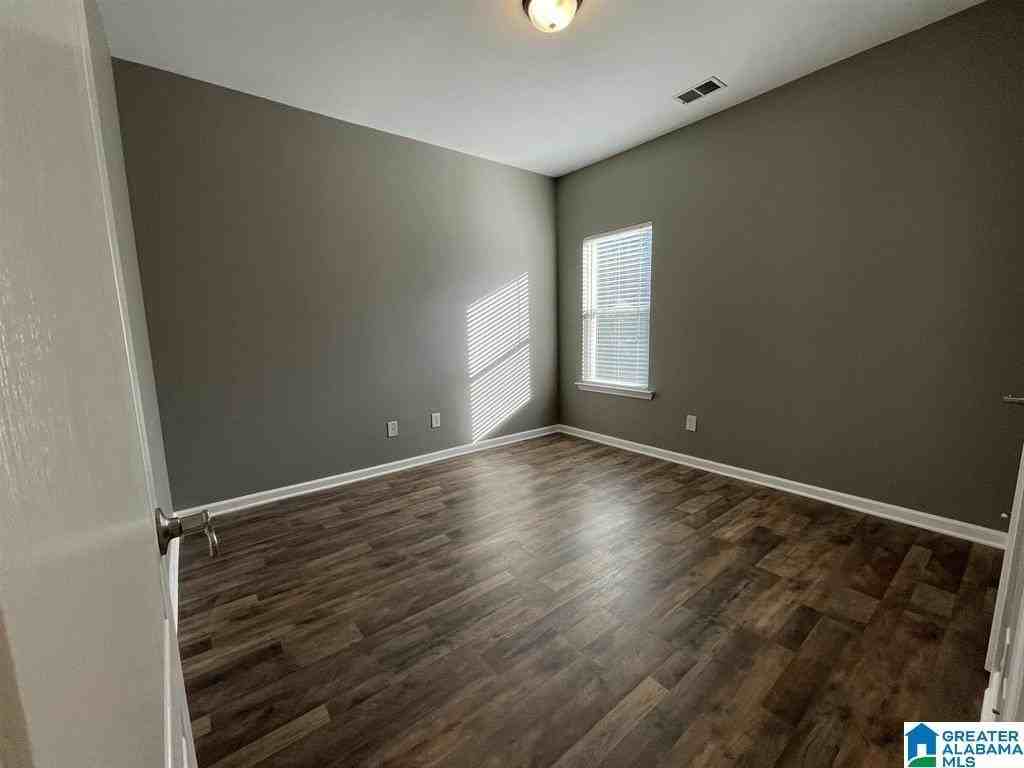 5237 Cottage Cir - Photo 6 of 10