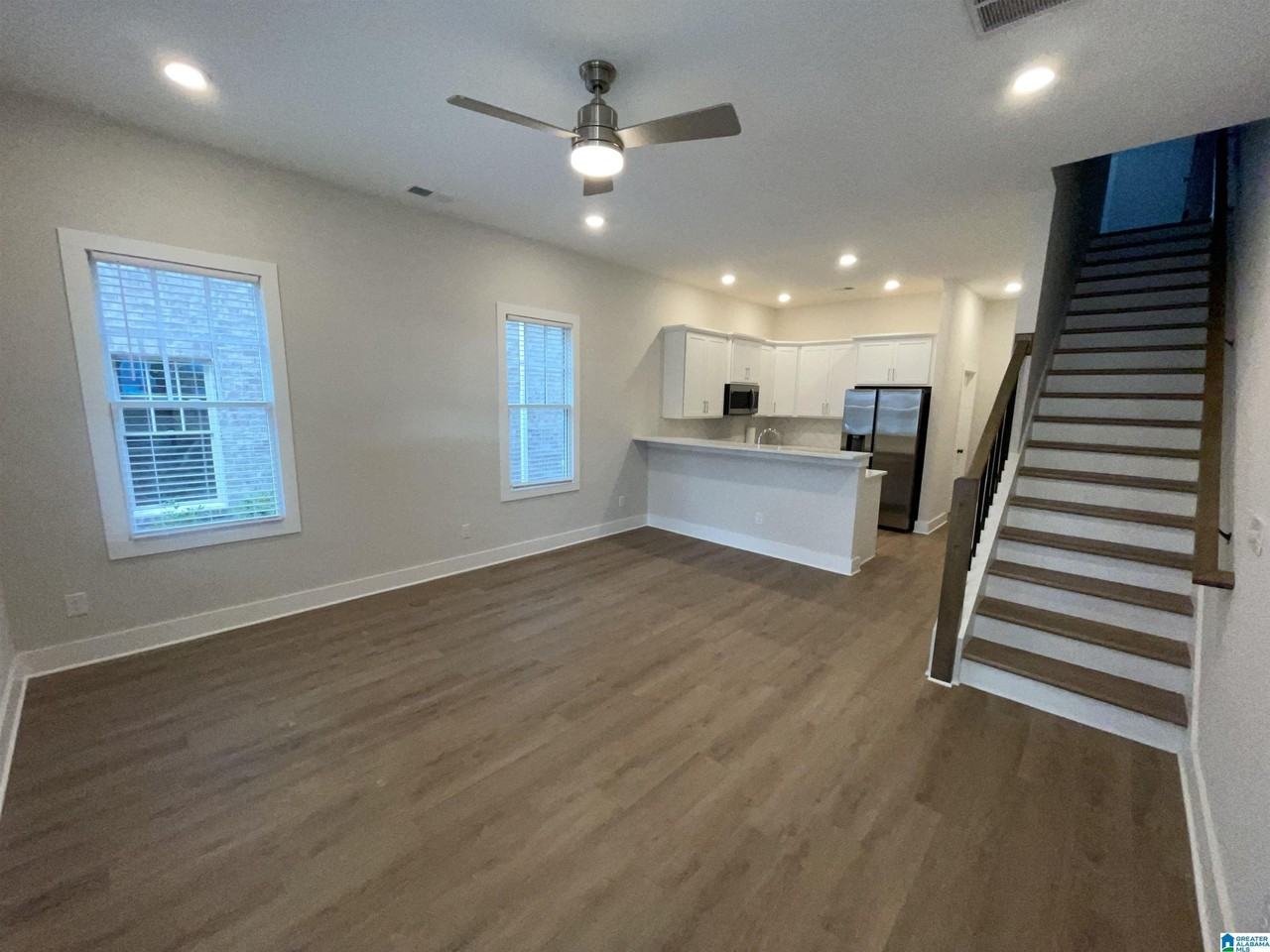 4838 Silas Ave - Photo 3 of 14