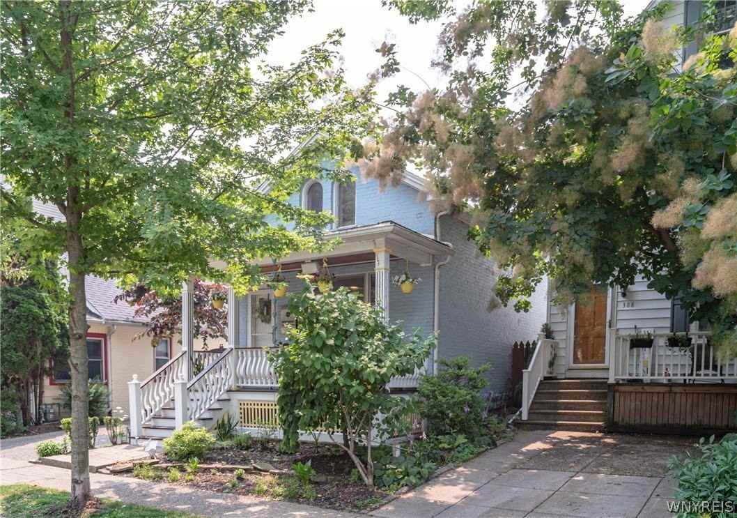 384 Summer St - Photo 2 of 48