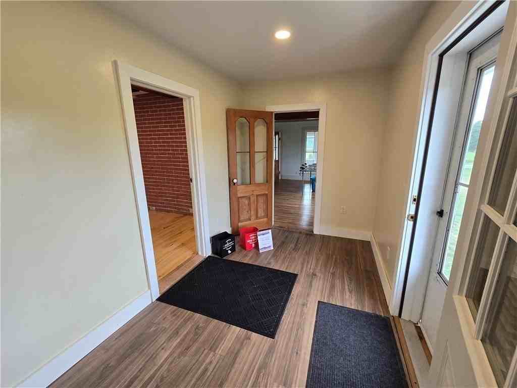 235 Lighthouse Rd - Photo 3 of 29