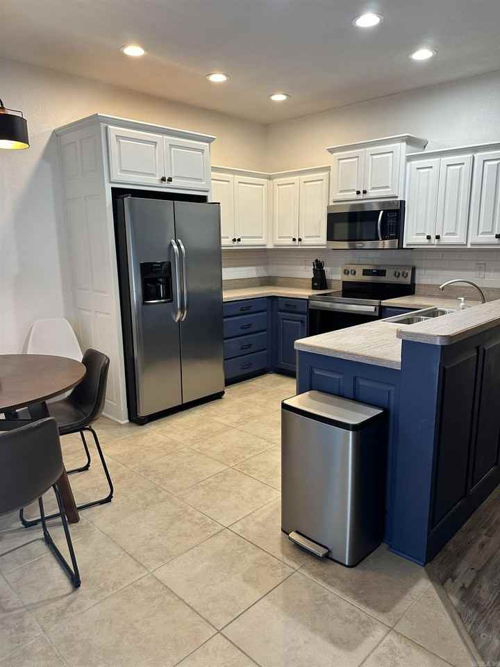 122 Chambers Pt #A - Photo 4 of 20