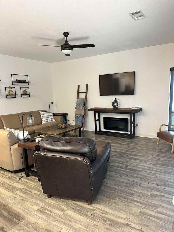 122 Chambers Pt #A - Photo 5 of 20