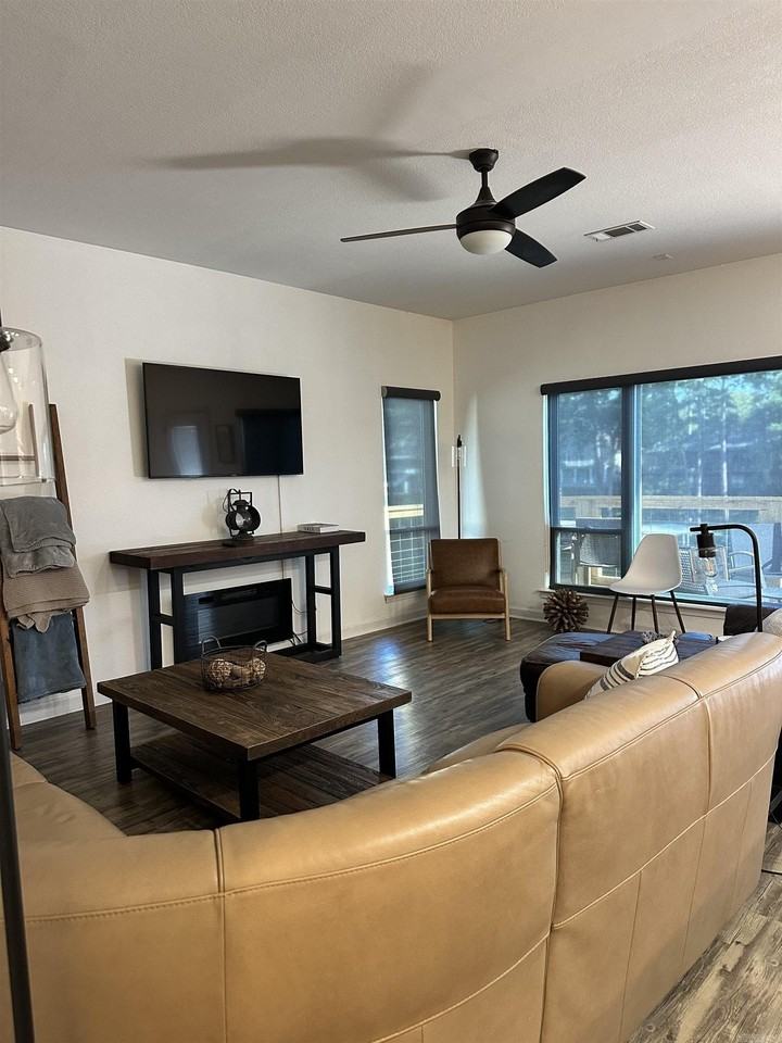122 Chambers Pt #A - Photo 7 of 20