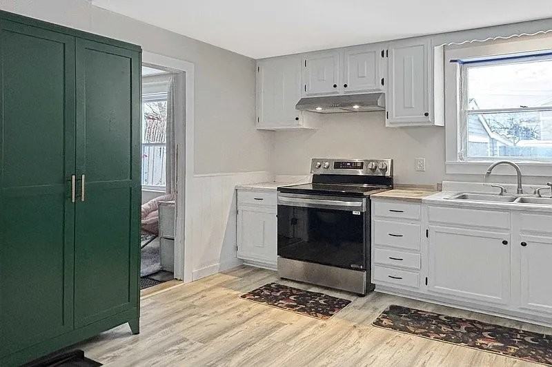 91 Franklin St - Photo 4 of 20