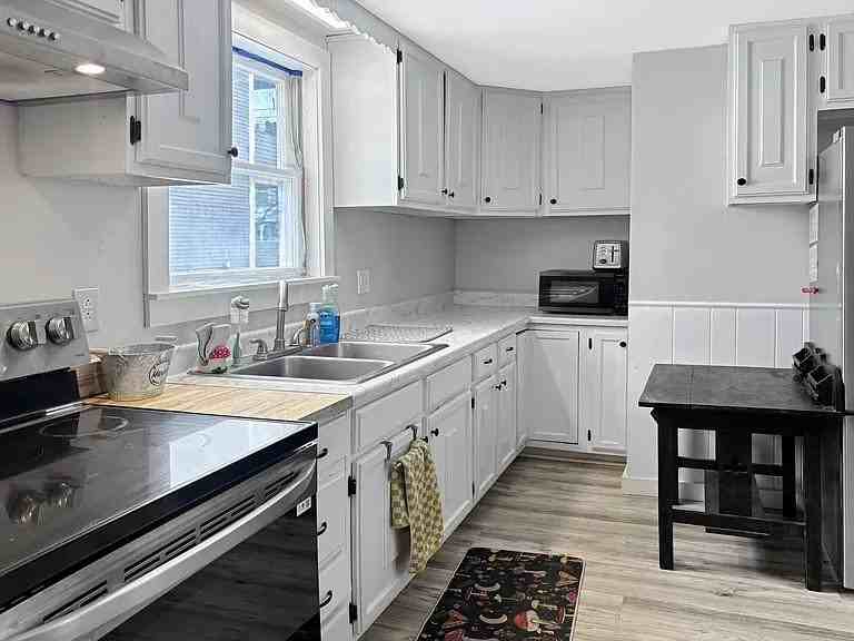 91 Franklin St - Photo 5 of 20