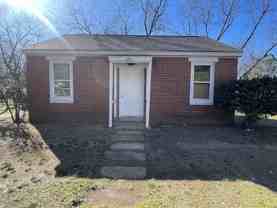 3921 6th Ave - Photo 1 of 1