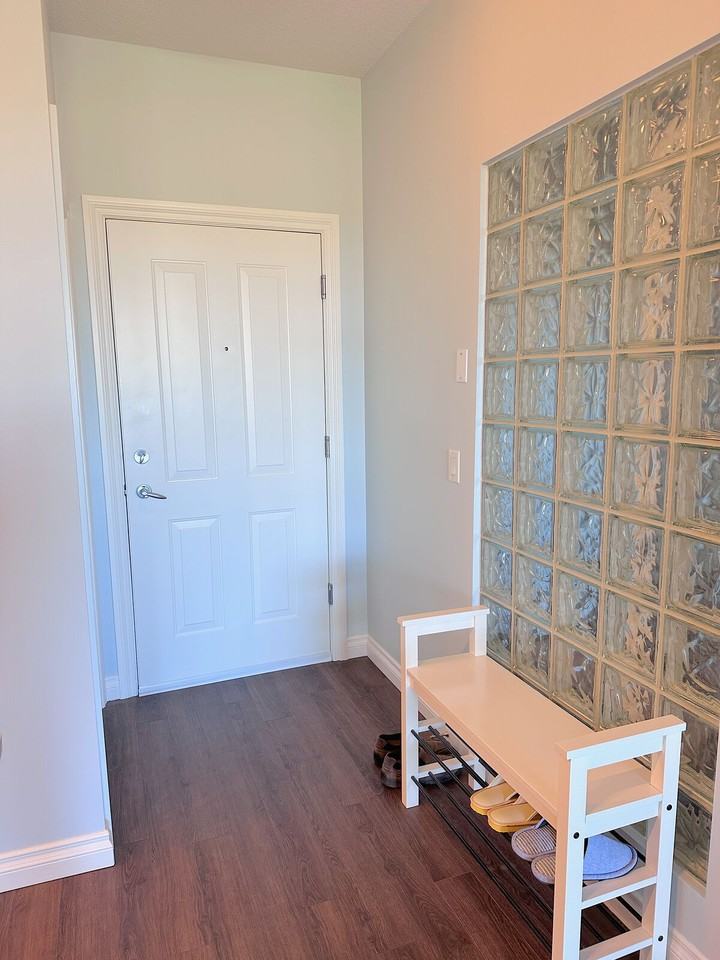 1010 Stonecroft Arbour Lake - Photo 3 of 14
