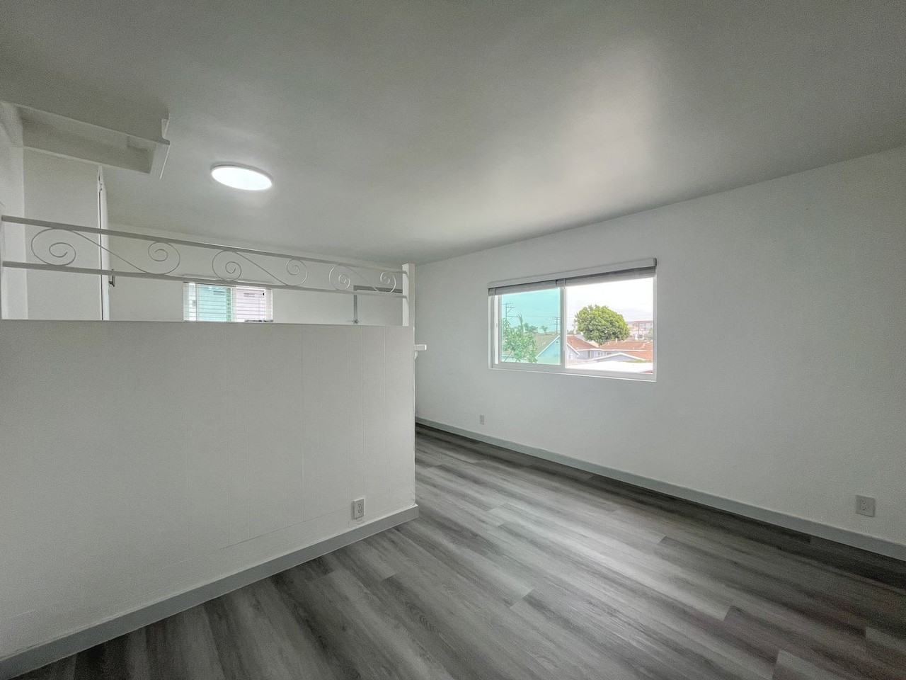 12312 Manor Dr - Photo 6 of 30
