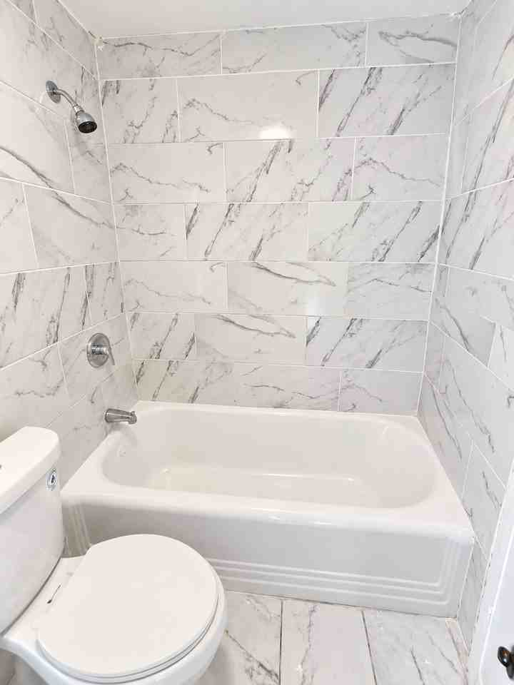 908 Park Ave #D21 - Photo 7 of 7