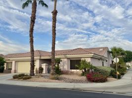 featured image of 38517 Fallbrook Ave