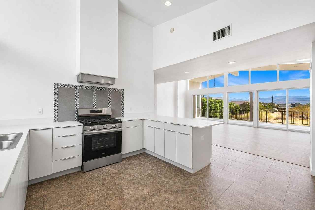 67645 Long Canyon Ln - Photo 6 of 38