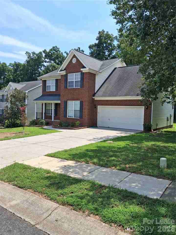 12029 Stone Forest Dr - Photo 2 of 31