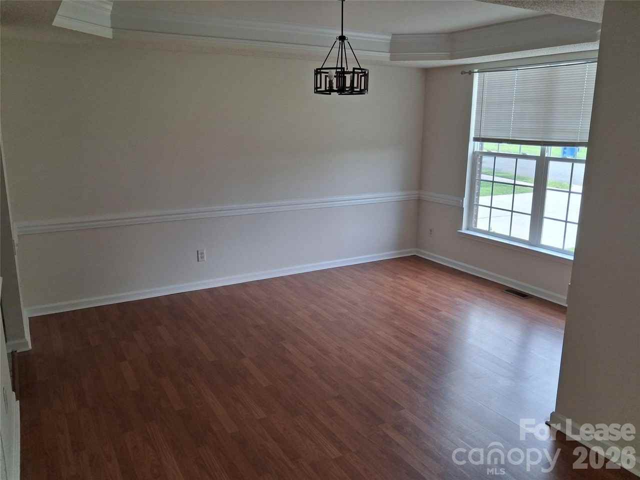 12029 Stone Forest Dr - Photo 5 of 31