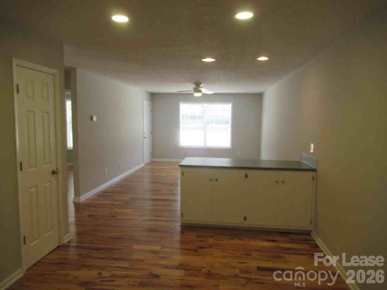 820 Horseshoe Lake Rd - Photo 5 of 22