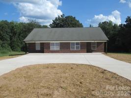 featured image of 822 Horseshoe Lake Rd
