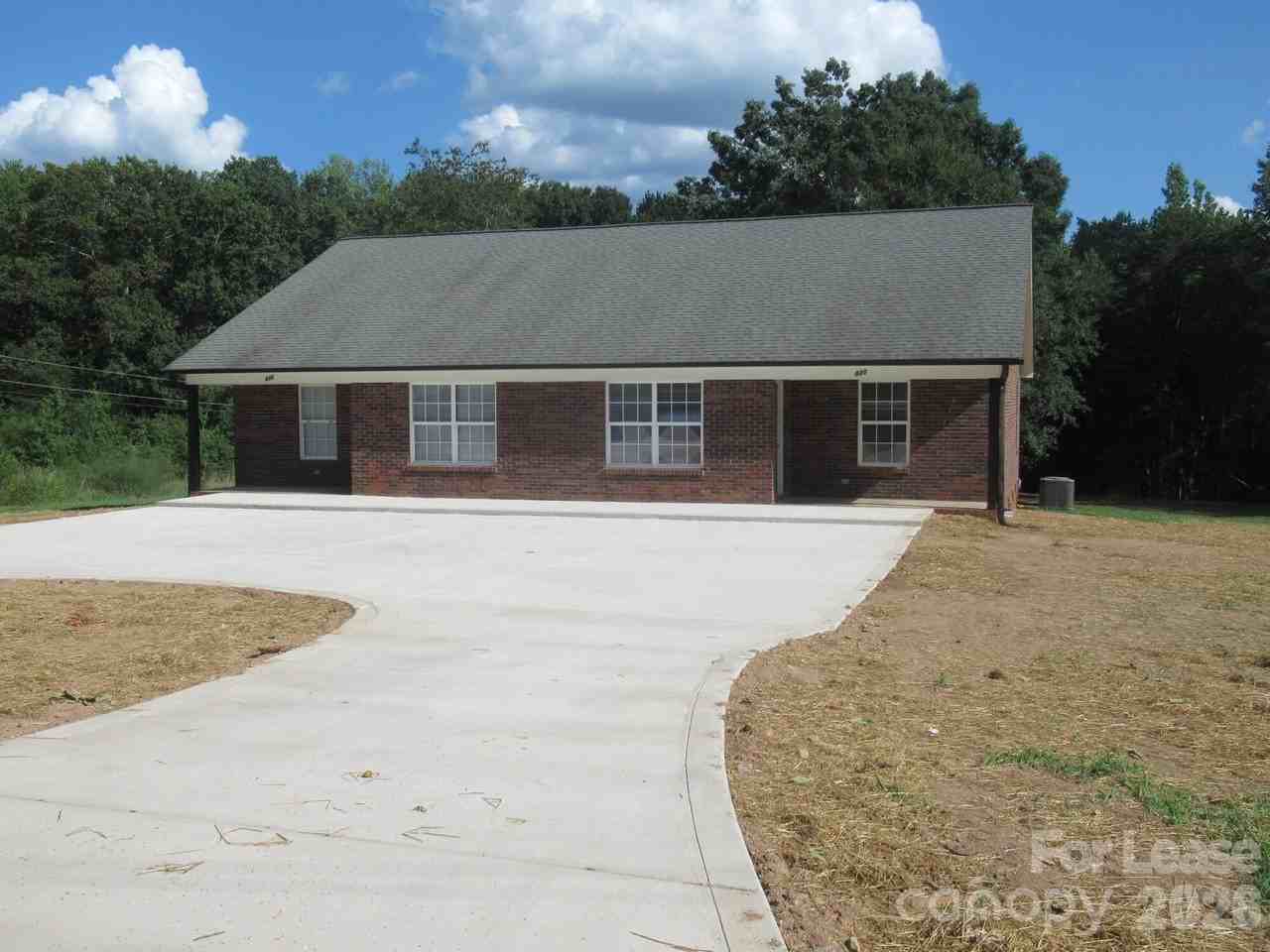 822 Horseshoe Lake Rd - Photo 3 of 20