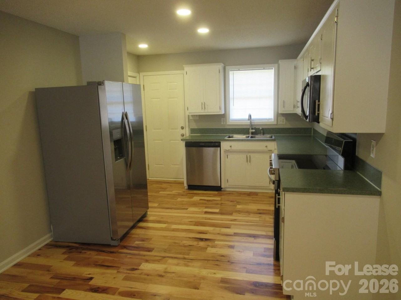 822 Horseshoe Lake Rd - Photo 7 of 20