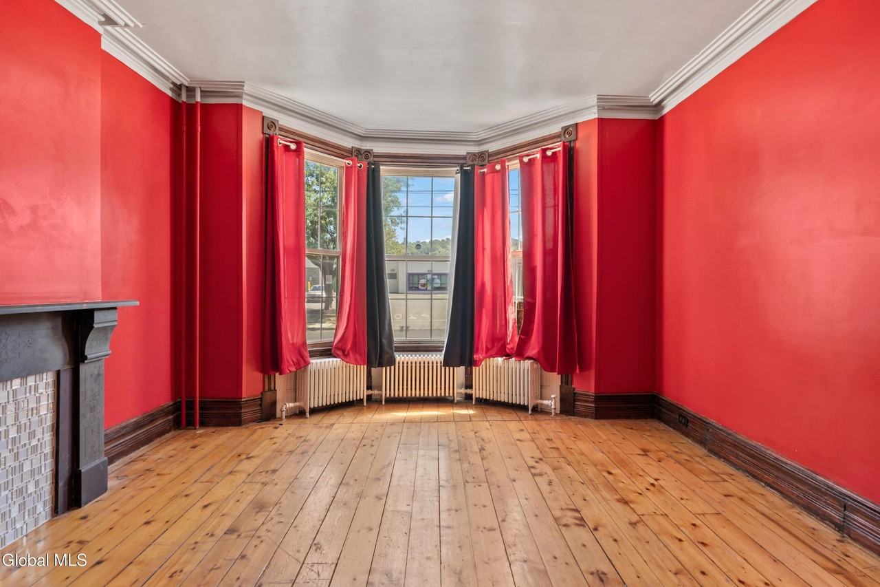 89 2nd Ave #1 - Photo 7 of 36