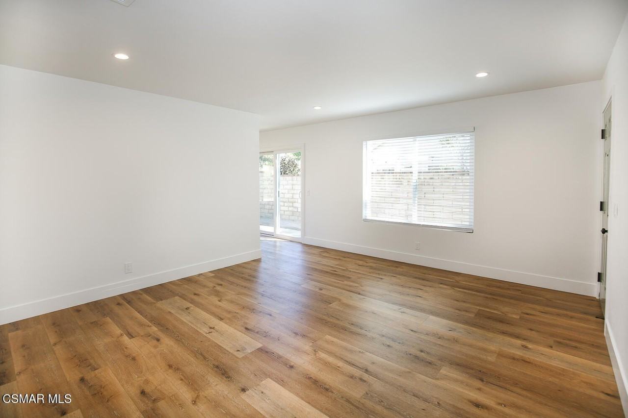 5383 Felicia St - Photo 7 of 30