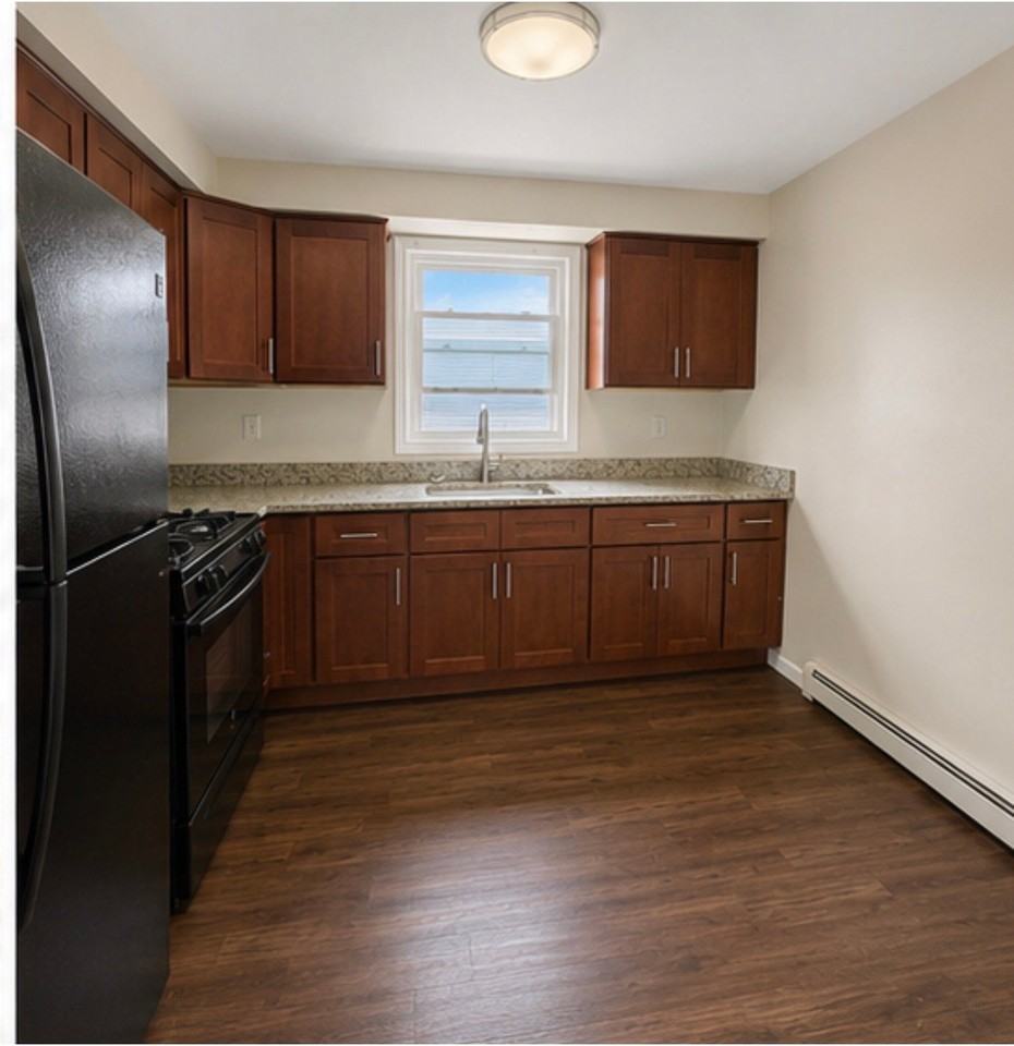 347 Bruck Ave #2 - Photo 4 of 7