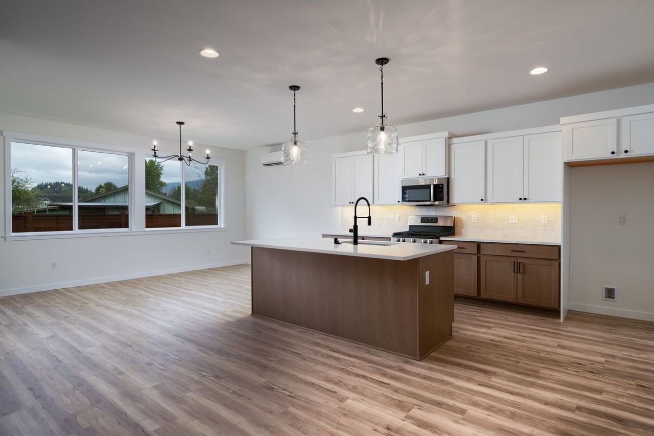 629 Bucko Ave - Photo 4 of 28