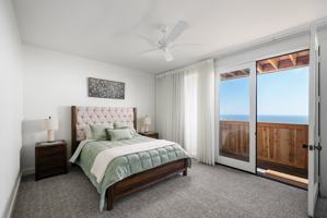 featured image of 31271 Holly Dr