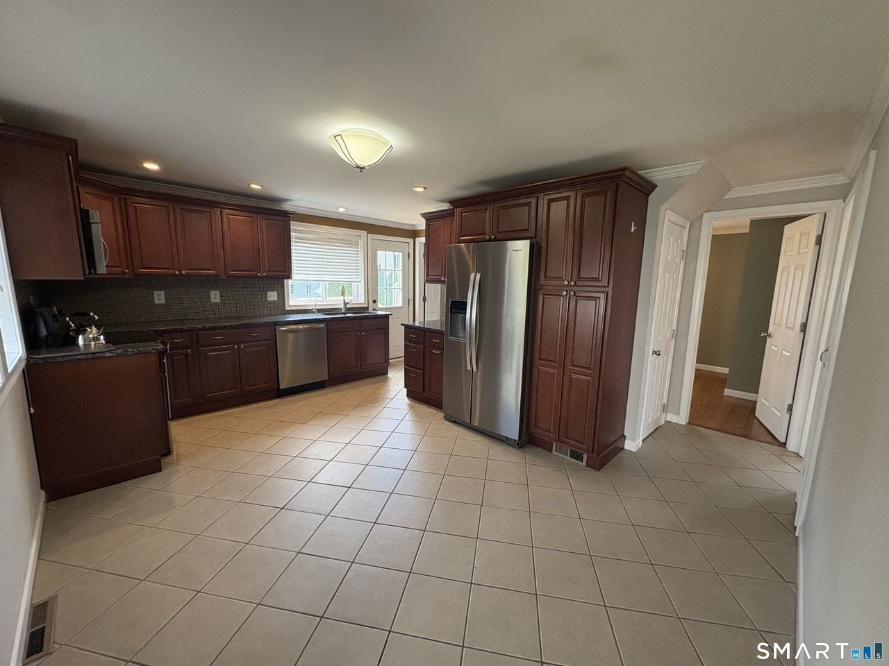 44 Dalton St - Photo 5 of 29
