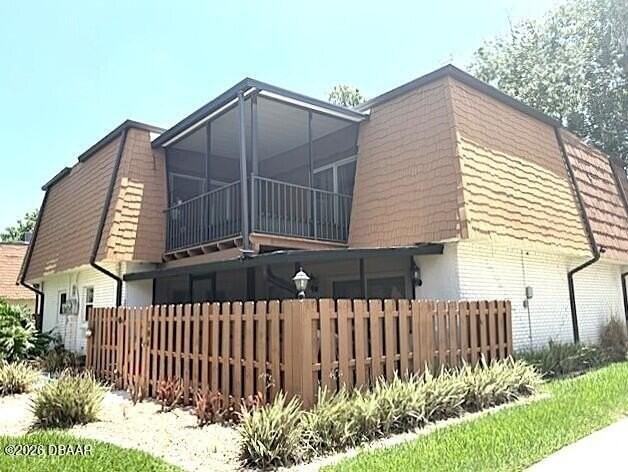 104 Moonstone Ct - Photo 2 of 17