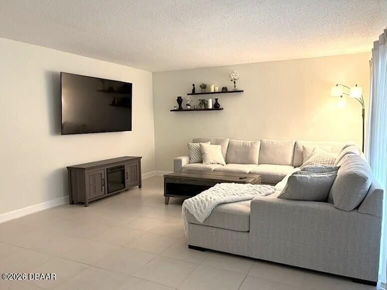 104 Moonstone Ct - Photo 3 of 17