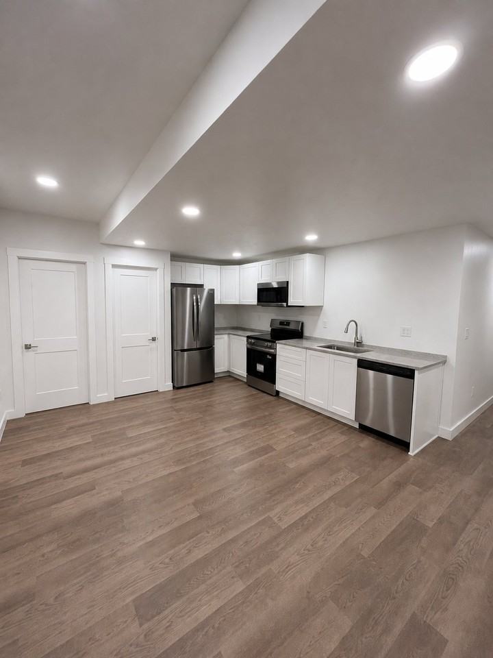 3625 E Bluebell Dr - Photo 2 of 13