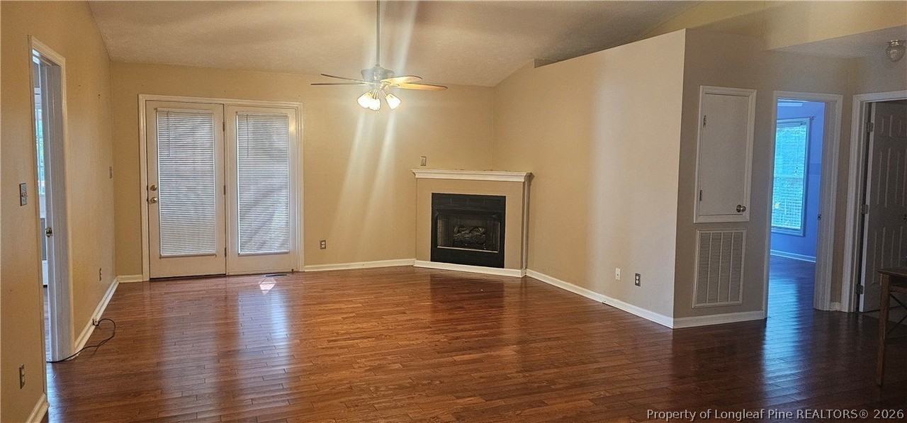 557 N Parker Church Rd - Photo 4 of 30