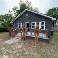 featured image of 216 Sedberry St