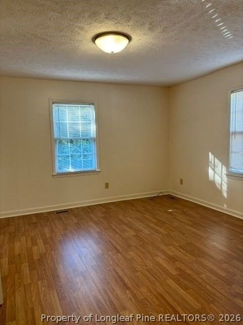 1705 N Pine St - Photo 5 of 17