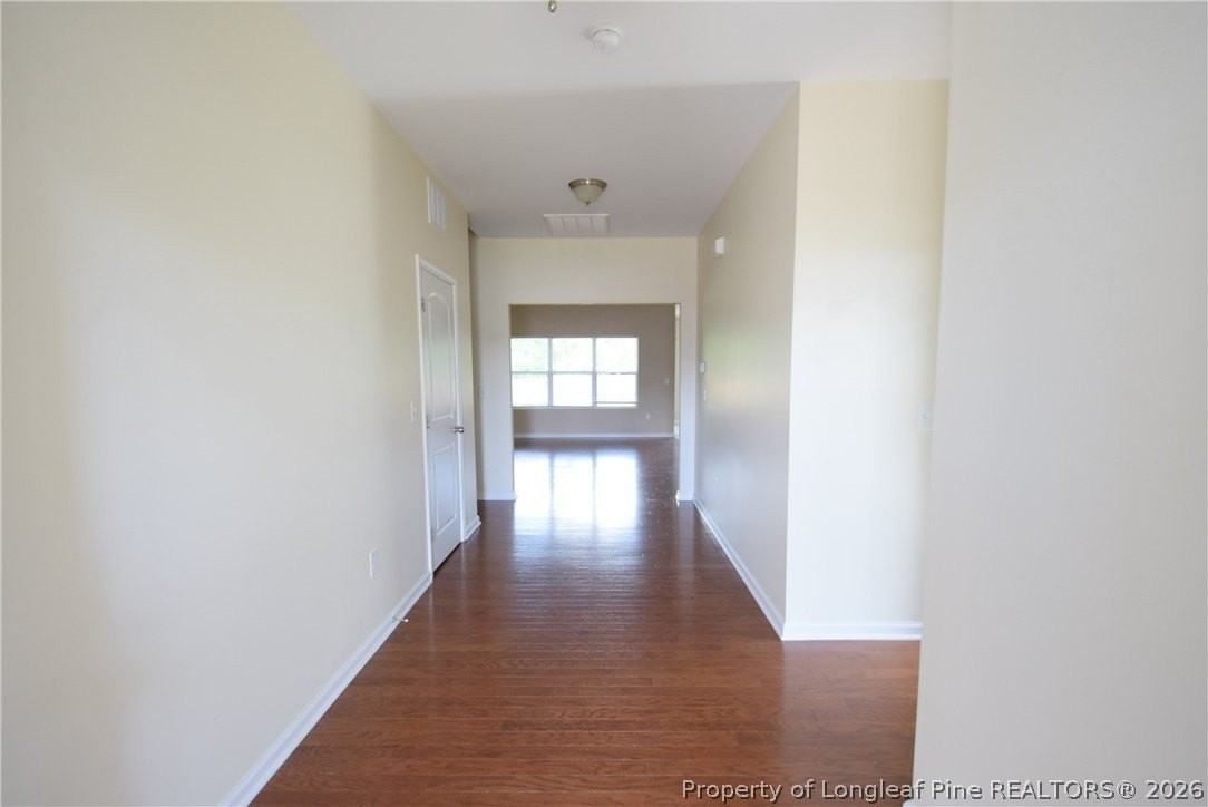 2541 Spinnaker Dr - Photo 3 of 20
