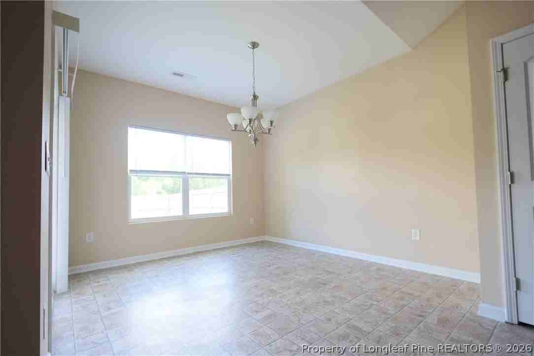 2541 Spinnaker Dr - Photo 6 of 20