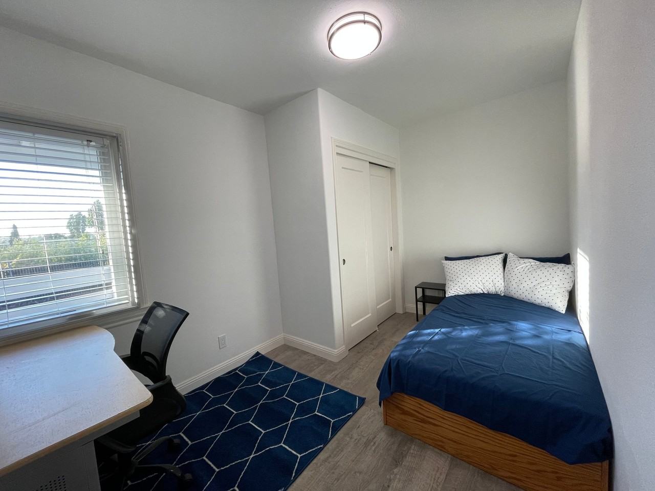 1001 Atherton St - Photo 4 of 11