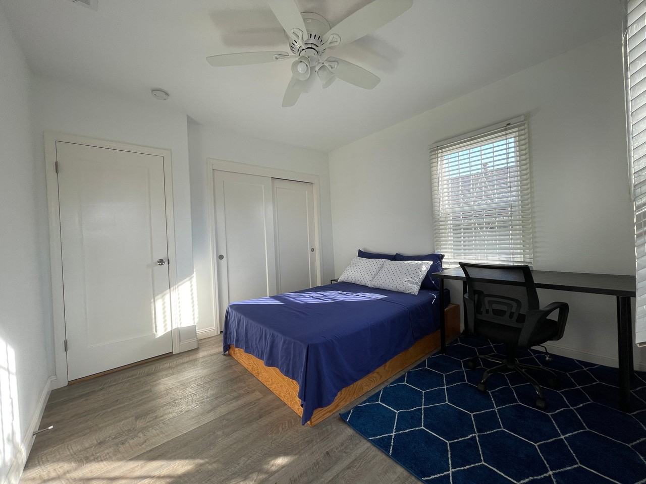 1001 Atherton St - Photo 7 of 11