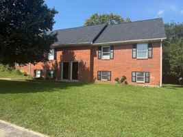 featured image of 449 Woodview Dr