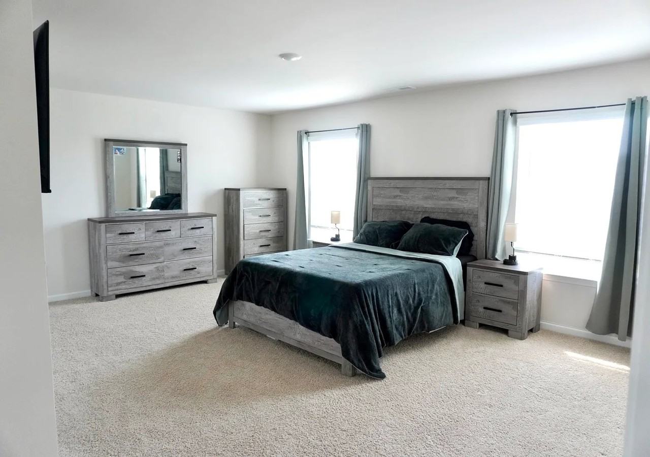 4025 Topsail Trl - Photo 4 of 10