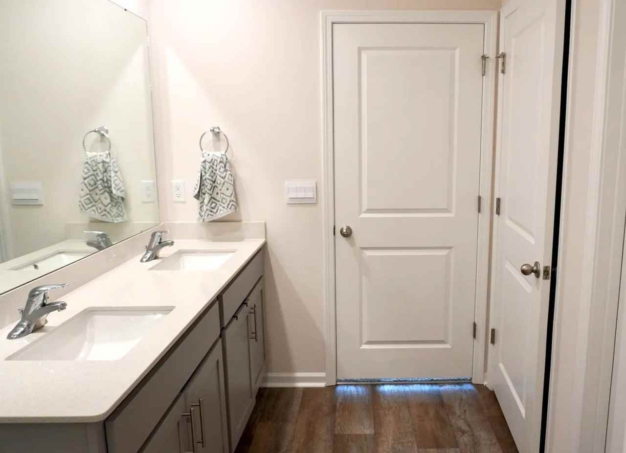 4025 Topsail Trl - Photo 7 of 10