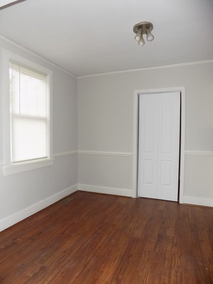 3850 Capers Ave - Photo 4 of 16