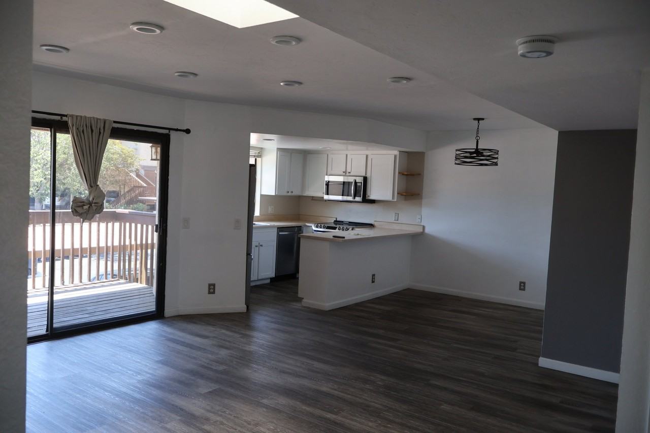 440 Citracado Pkwy #38 - Photo 7 of 12