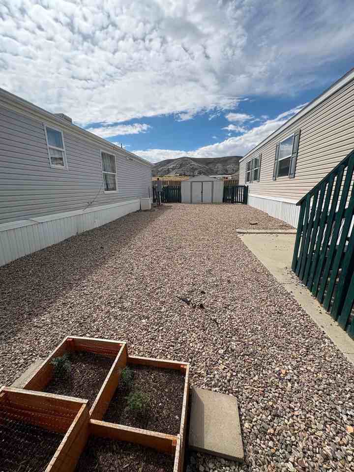 443 Valley View Ln #17 - Photo 2 of 12